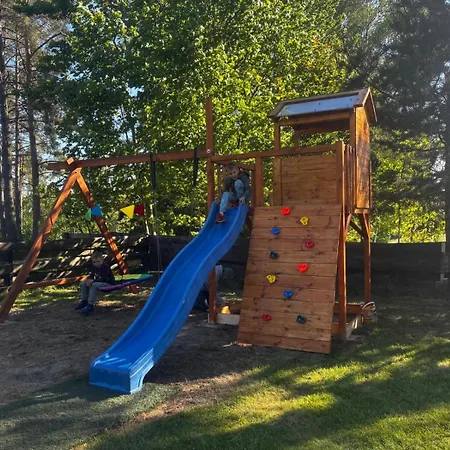 Kaszubska Zagroda ロッジ *