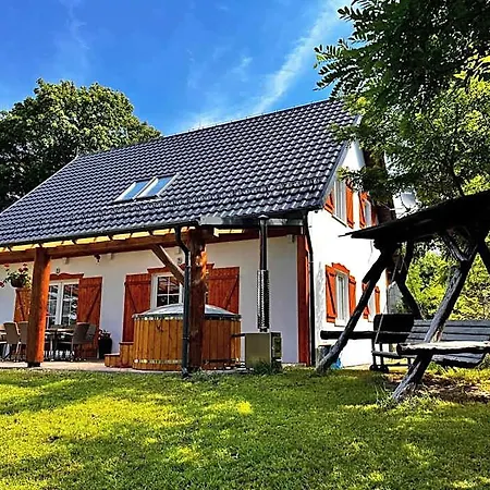 Kaszubska Zagroda Hytte *