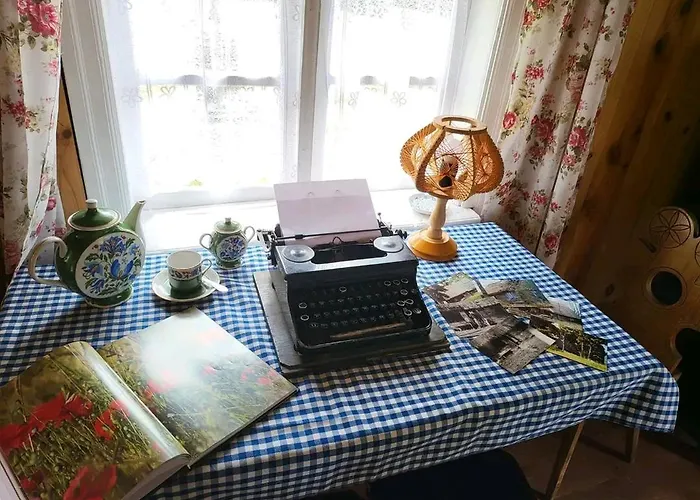 Kaszubska Zagroda Jaktstuga *