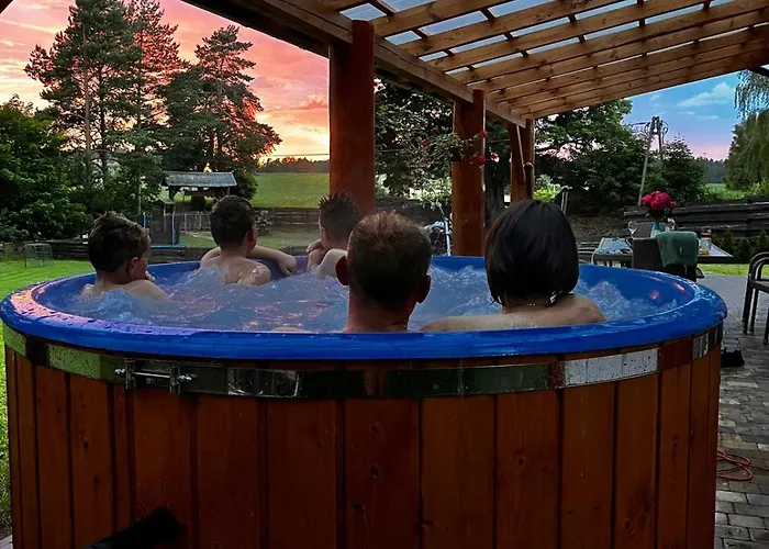 Kaszubska Zagroda Jaktstuga Lipuska Huta