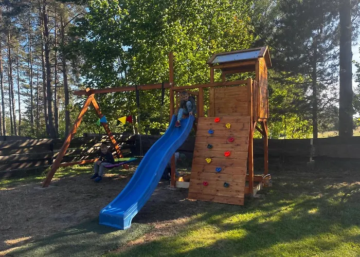 Kaszubska Zagroda Jaktstuga *